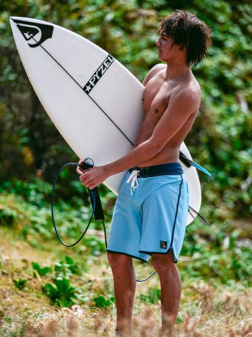 cielo azul shorts de playa originales festoneados 18 D6T4D88 hombres Quiksilver