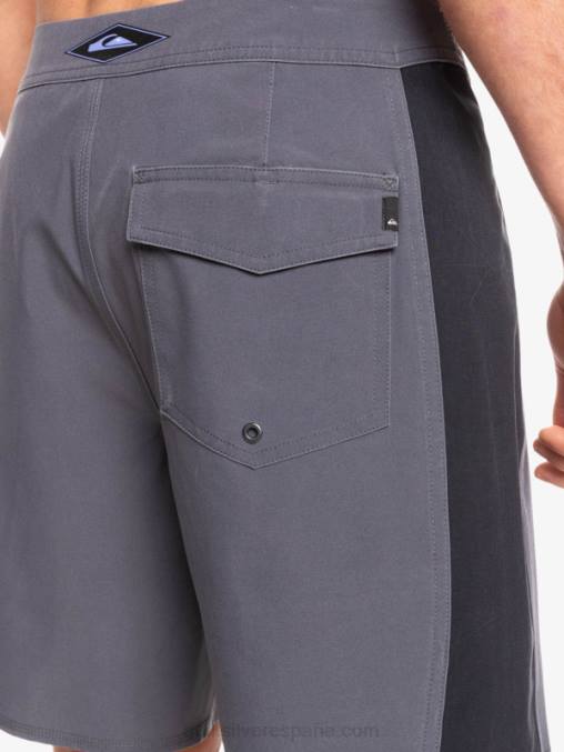 puerta de Hierro shorts de playa surfsilk arch 18 D6T4D1699 hombres Quiksilver