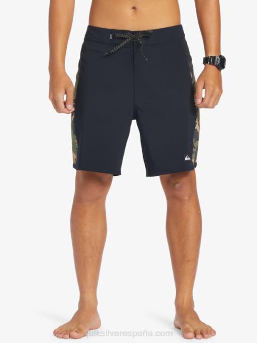 trébol de cuatro hojas shorts de playa surfsilk arch 18 D6T4D310 hombres Quiksilver